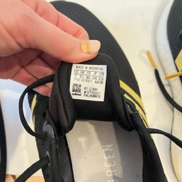 Adidas Black Gold Sneakers Pureboost 21 Size 7 Running Fabric Lace Up - Picture 8 of 9